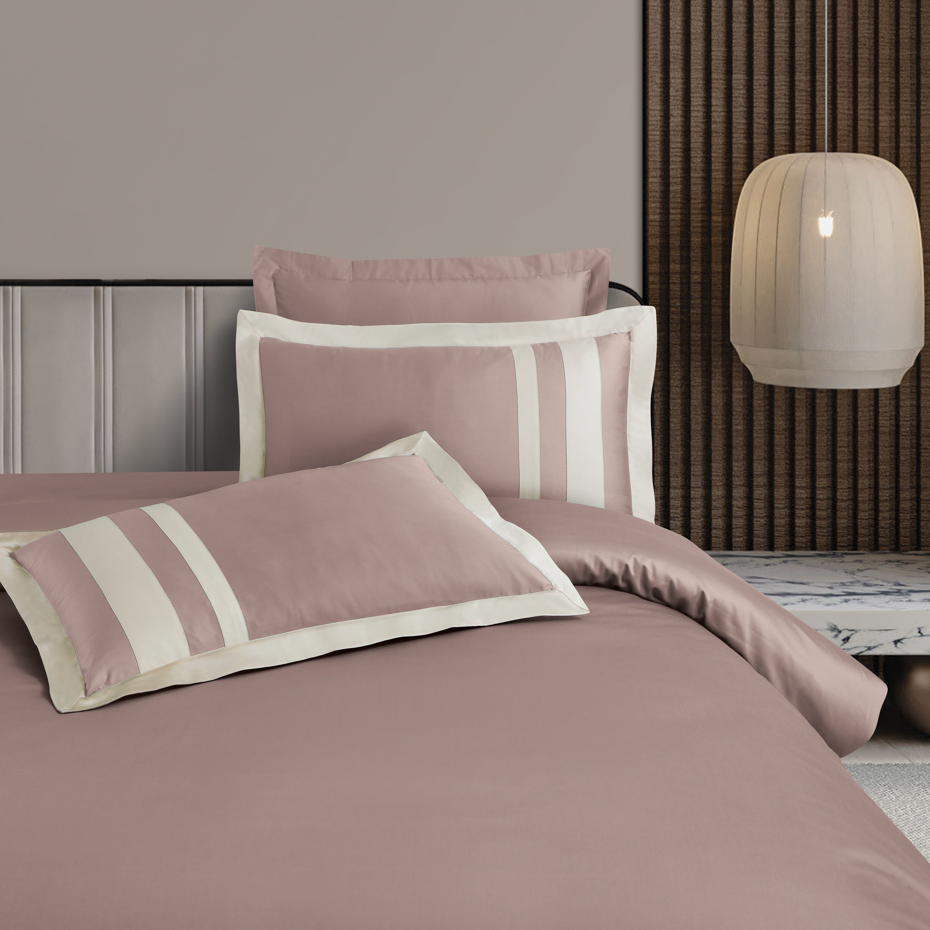 Malako Luxe: Oslo Collection 550TC Mauve/Wine 100% Cotton Super King Size Bedding