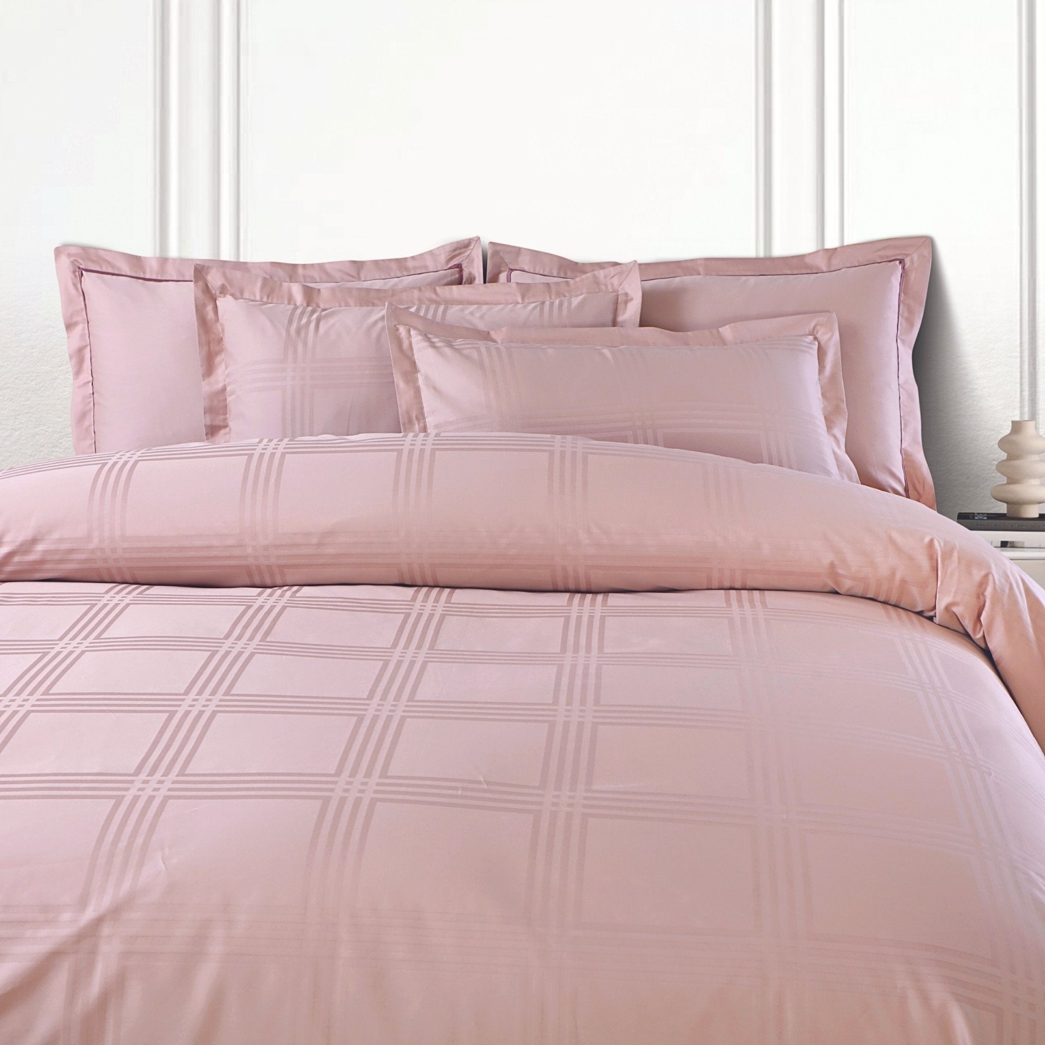 Malako Amalfi Jacquard Blush Pink Checks 550 TC 100% Cotton King Size Bedding - MALAKO