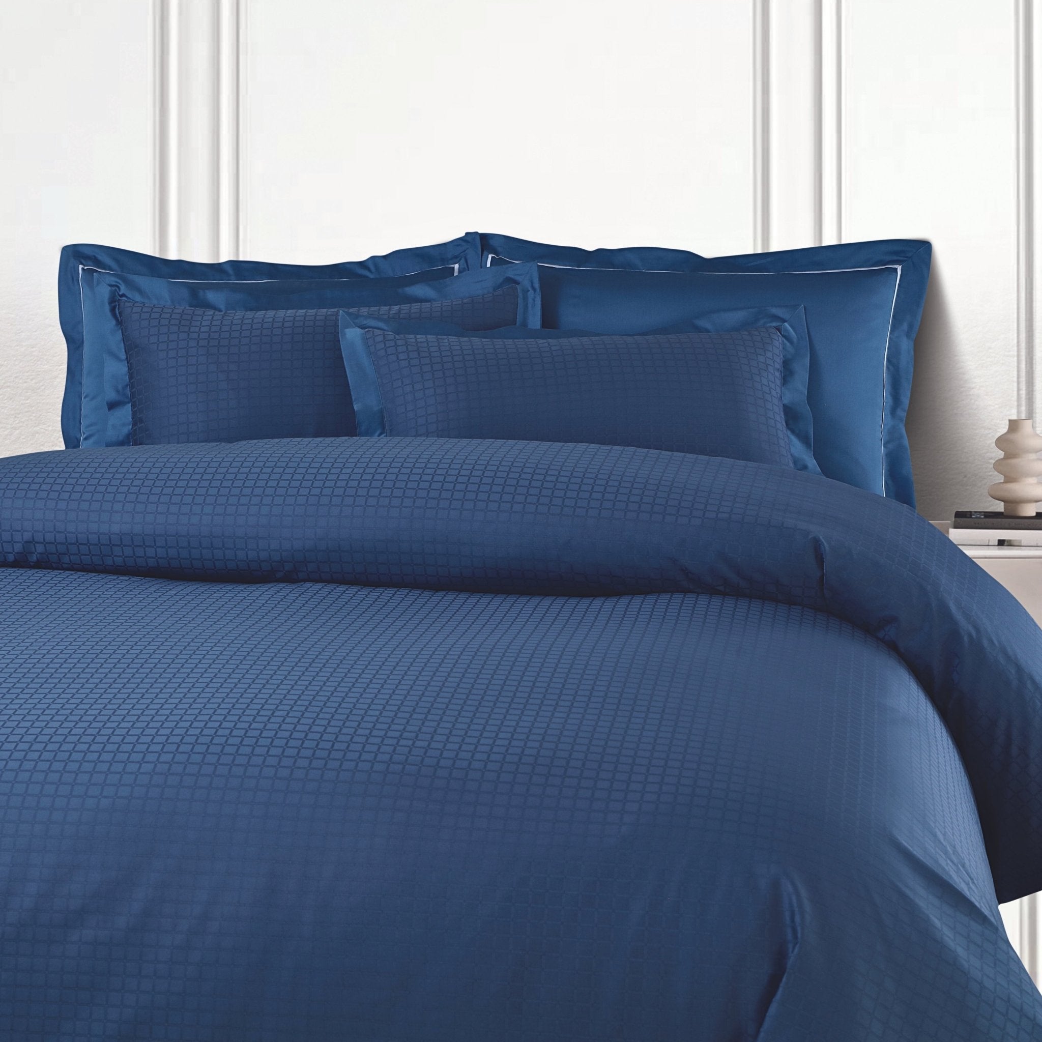 Malako Como Jacquard Majolica Blue Checks 550 TC 100% Cotton King Size Bedding - MALAKO