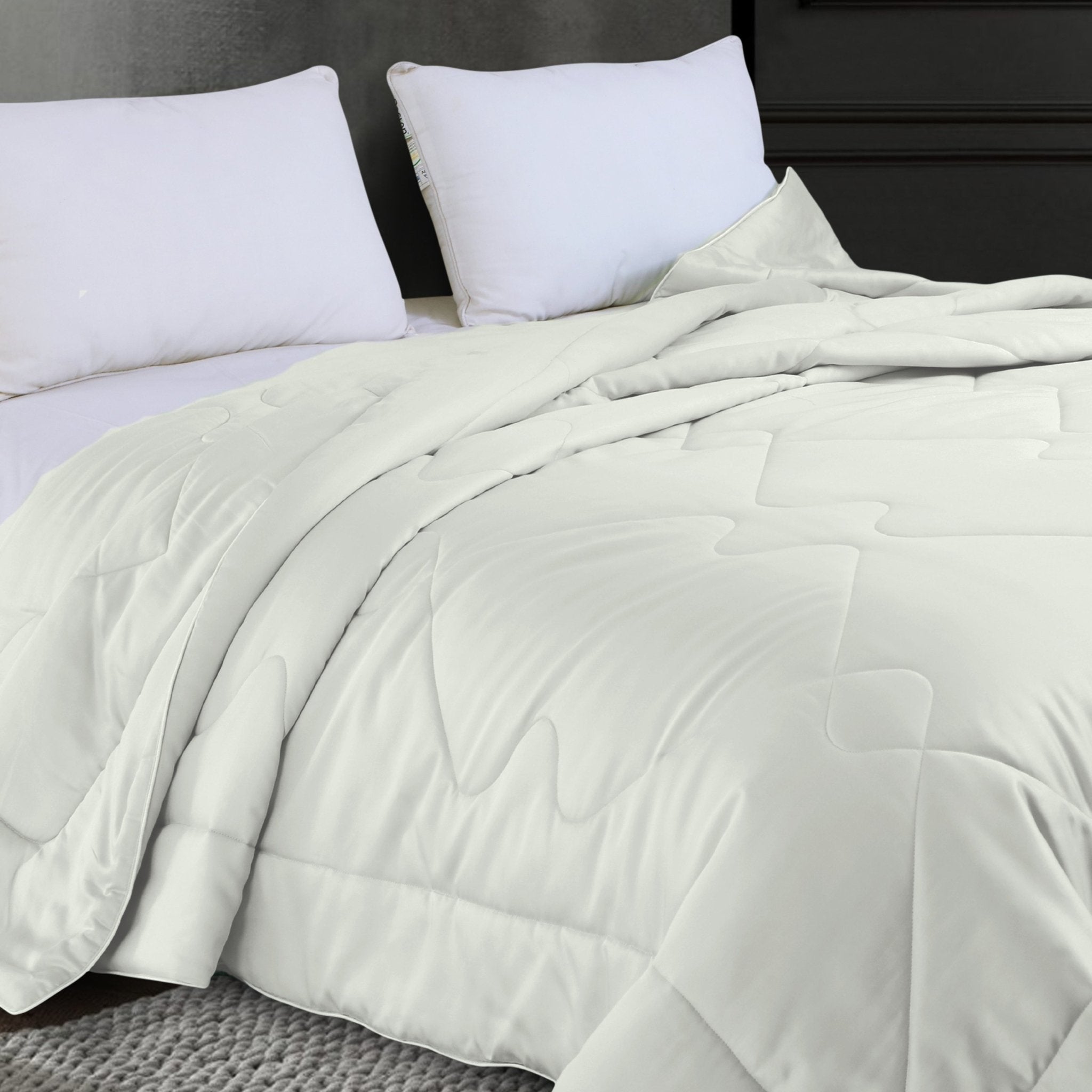 Malako Eco - Luxe Olive Beige 100% Bamboo Quilt/Comforter (For Winters: 360 GSM) - MALAKO