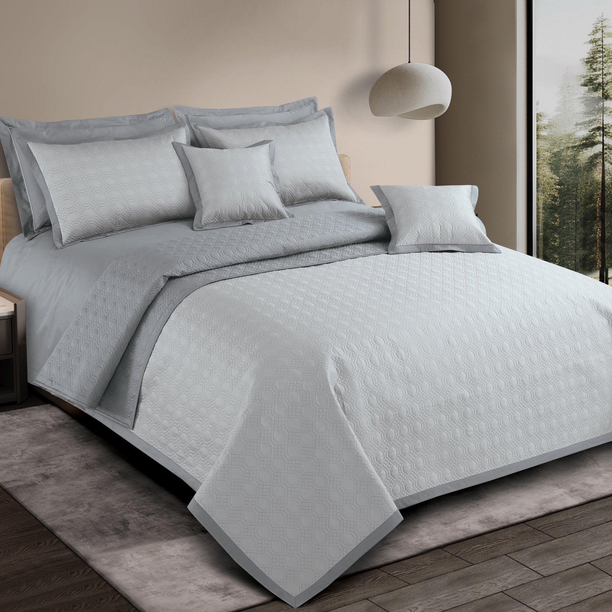 Malako Luxe 550 TC 100% Cotton Silver Grey & Grey Solid King Size Reversible Bedspread Set - MALAKO