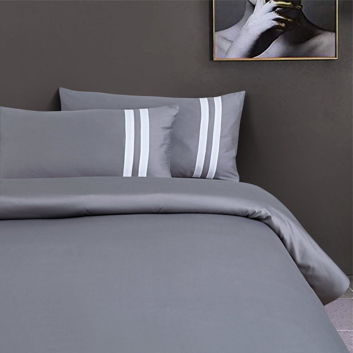 Malako Luxe 550TC 100% Cotton Dark Grey King Size Plain Bedsheet with 2 Striped Pillow Cases - MALAKO