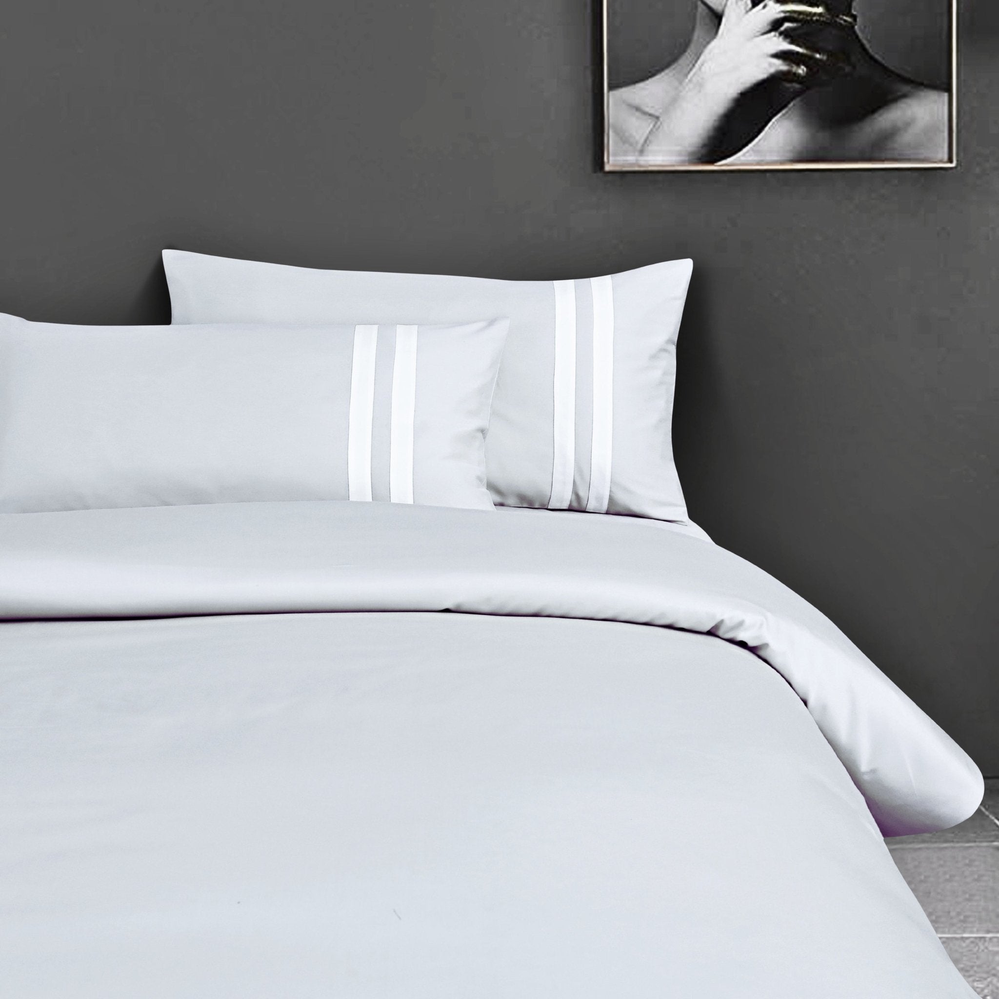 Malako Luxe 550TC 100% Cotton Silver Grey King Size Plain Bedsheet with 2 Striped Pillow Cases - MALAKO