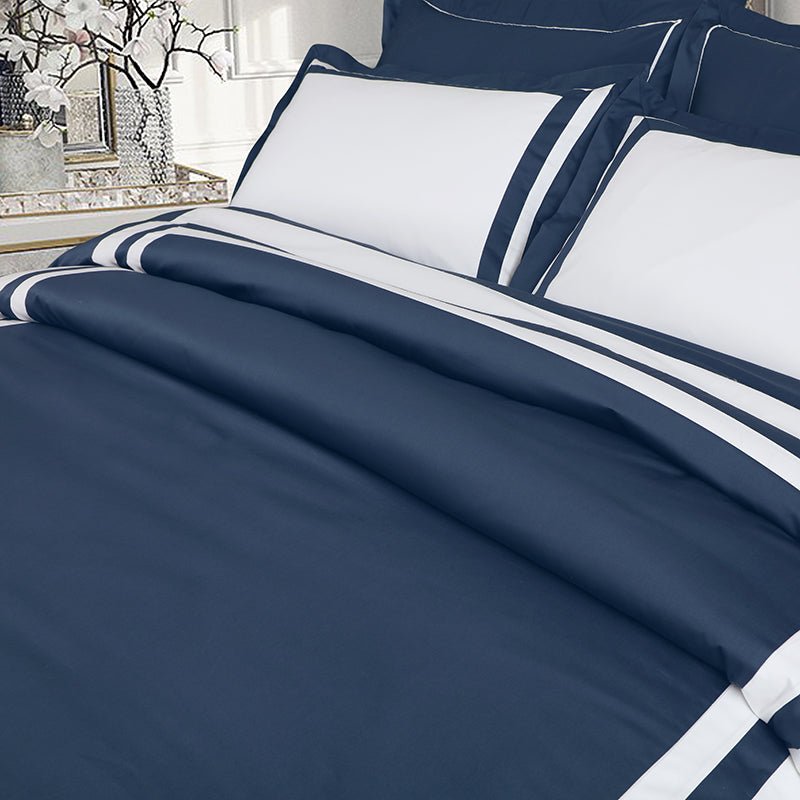 Malako Luxe 9 Piece Bedding Duvet Cover Set: Blue & White - MALAKO