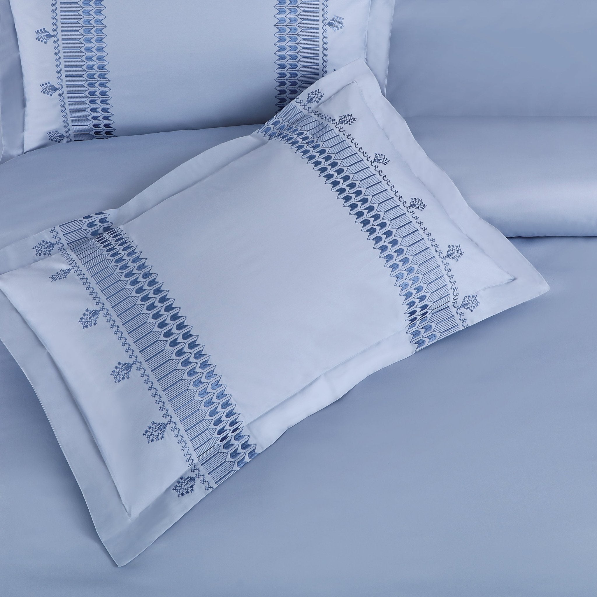 Malako Luxe Collection: 550 TC Pigeon Blue Premium Embroidered Bedding - MALAKO