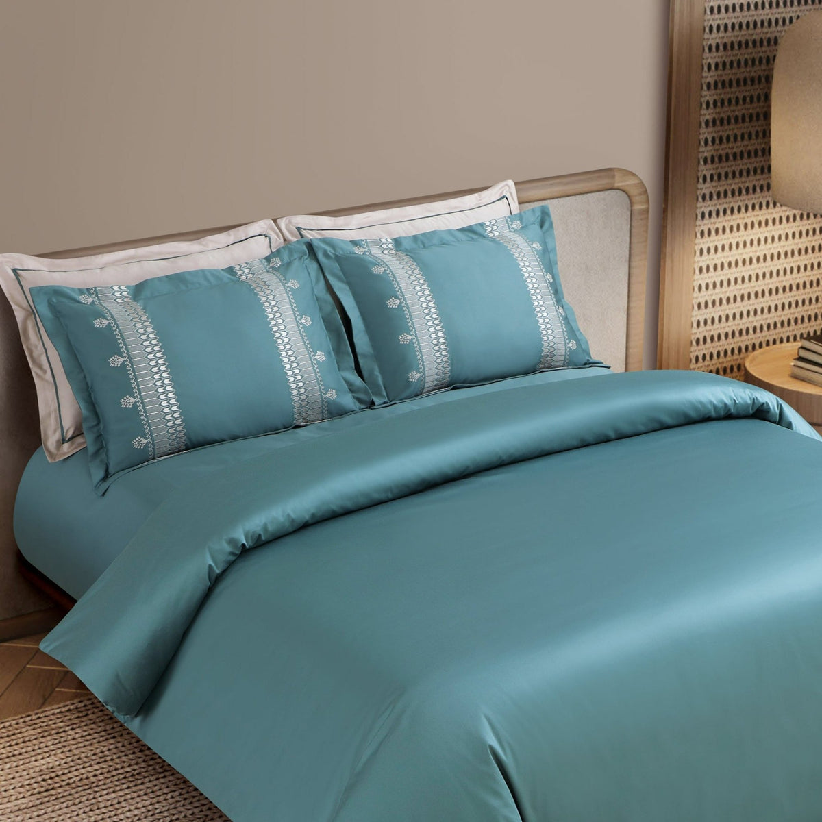Malako Luxe Collection: 550 TC Teal Green Premium Embroidered Bedding - MALAKO