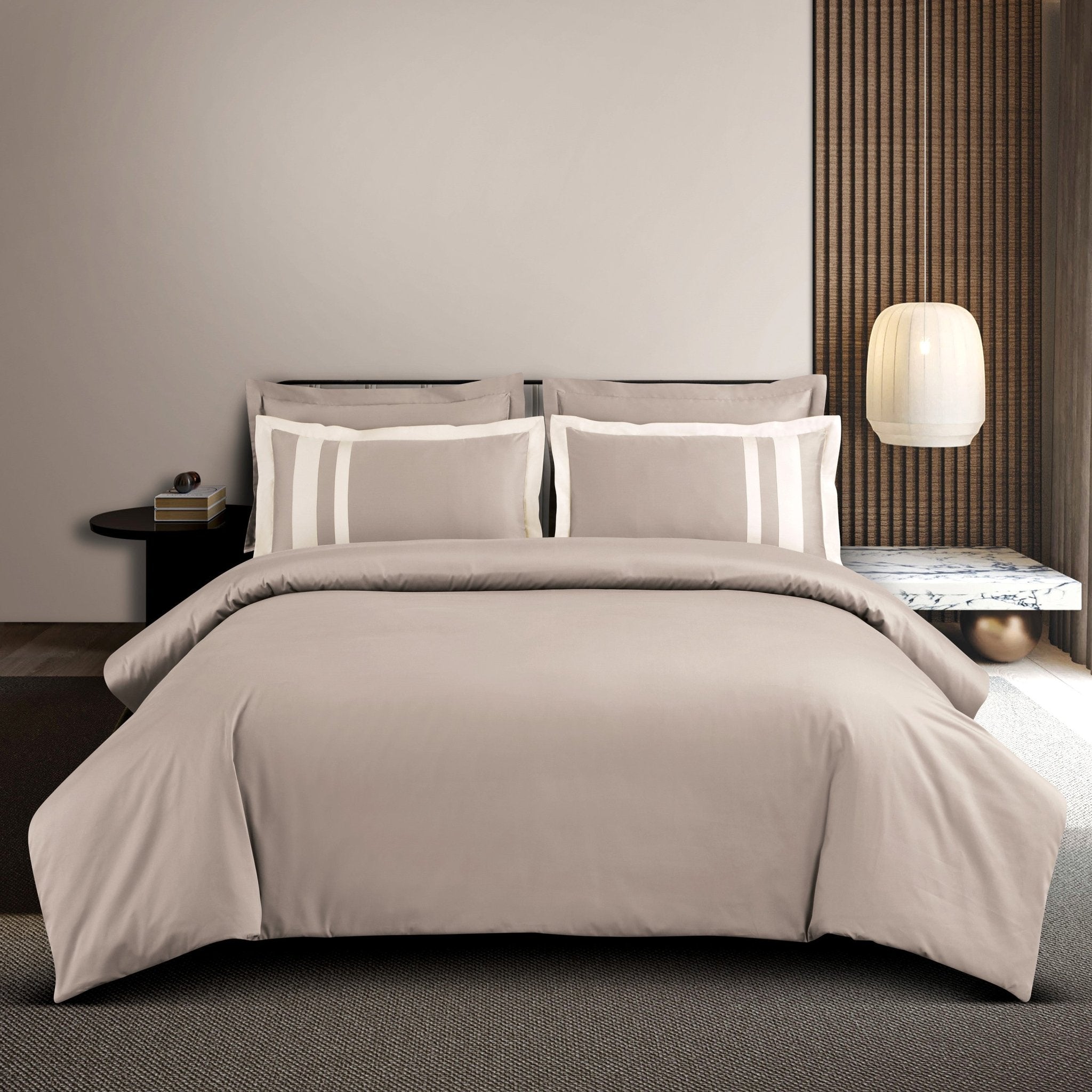 Malako Luxe: Oslo Collection 550TC Taupe Brown 100% Cotton Super King Size Bedding - MALAKO