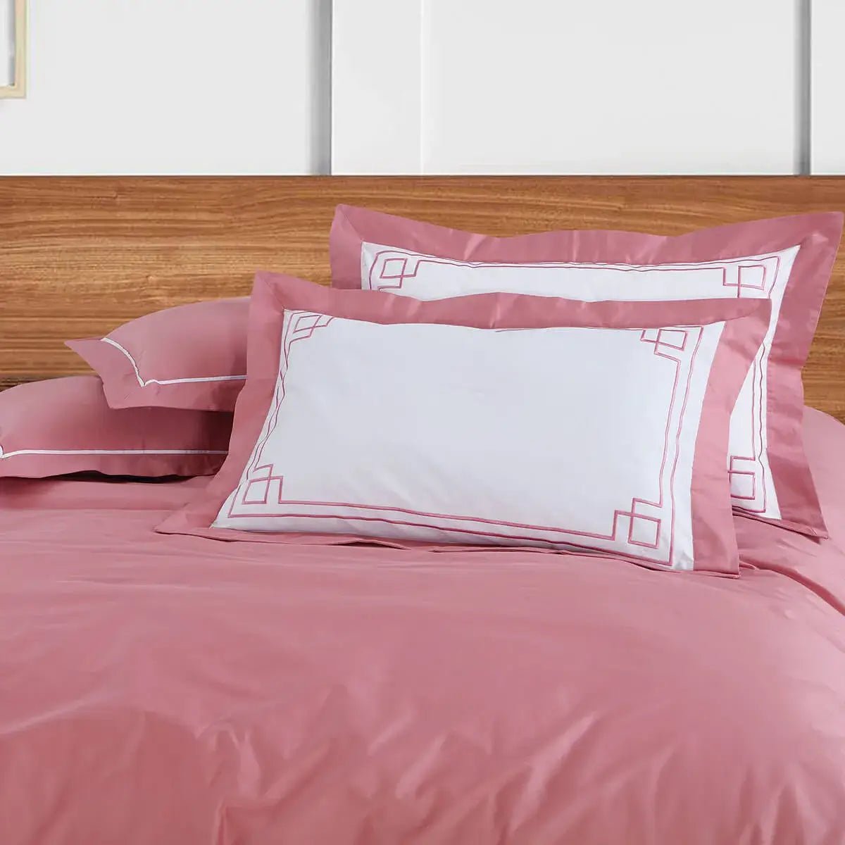 Malako Vivid Embroidered 500 TC King Size 100% Cotton Pintex Bedding - Rose  Pink / 1 Bedsheet + 2 Embroidered Pillow Covers + 2 Plain Pillow Covers